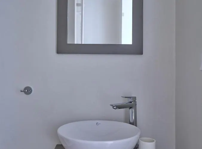 Apartment Retreat - The Arch Parikia (Paros)