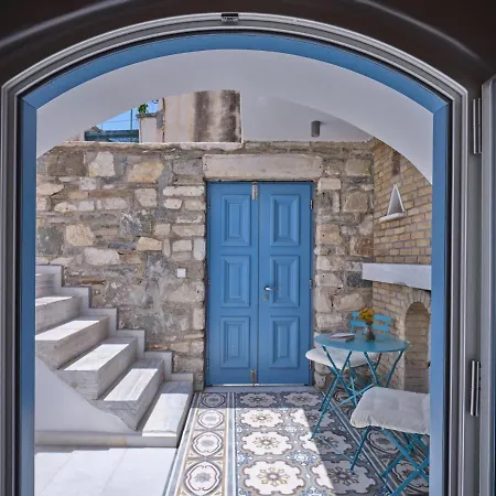 Retreat - The Arch